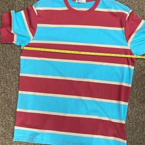 Men’s Kliegou Medium Loose Fit T-Shirt  Fits Like Large Crewneck Cotton Striped